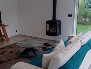 cheminee-canape-villa-5-personnes-sevrier-02