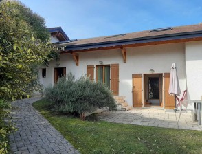 appartement-aurore-lac-sevrir-8pers-terrasse-02