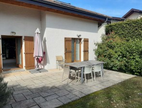 appartement-aurore-lac-sevrir-8pers-terrasse-03